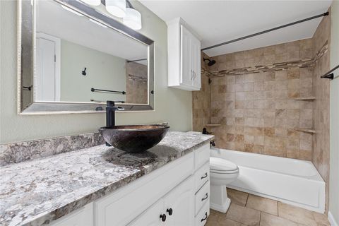 Tiny photo for 287 Venture BLVD, Point Venture, TX 78645 (MLS # 5772163)