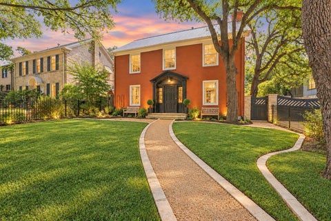 Photo of 1407 Hartford RD, Austin, TX 78703 (MLS # 1589646)