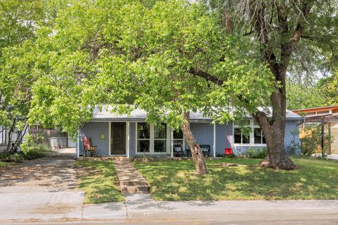 1512 Broadmoor DR Austin TX 78723