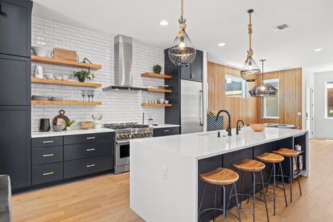 Photo of 900 S 2nd ST #30, Austin, TX 78704 (MLS # 8681813)