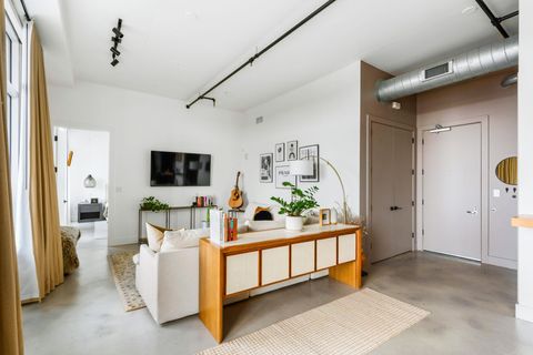 Tiny photo for 800 W 5th ST #902, Austin, TX 78703 (MLS # 6167126)