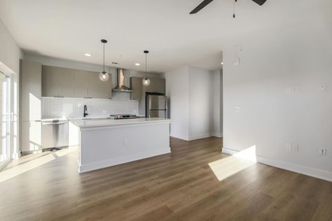 Tiny photo for 2500 Longview ST #501, Austin, TX 78705 (MLS # 2204286)