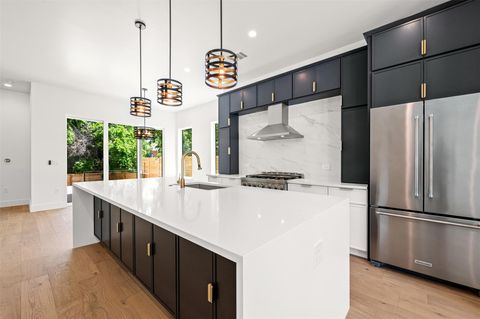 Tiny photo for 1305 Walnut Ave, Austin, TX 78702 (MLS # 1253382)