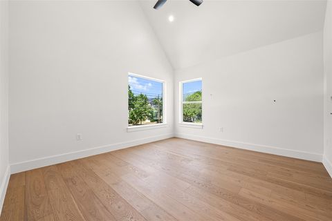 Tiny photo for 1305 Walnut Ave, Austin, TX 78702 (MLS # 1253382)