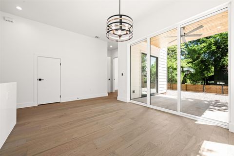 Tiny photo for 1305 Walnut Ave, Austin, TX 78702 (MLS # 1253382)