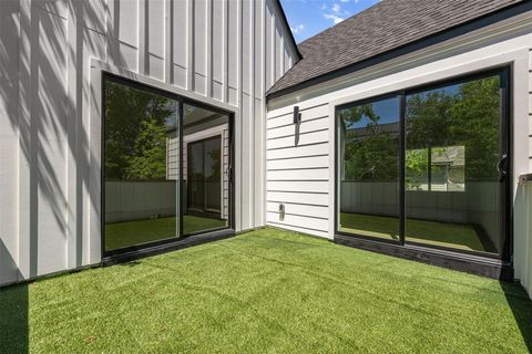 Tiny photo for 1305 Walnut Ave, Austin, TX 78702 (MLS # 1253382)