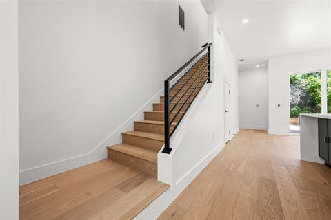Tiny photo for 1305 Walnut Ave, Austin, TX 78702 (MLS # 1253382)