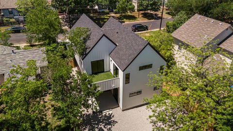 Tiny photo for 1305 Walnut Ave, Austin, TX 78702 (MLS # 1253382)