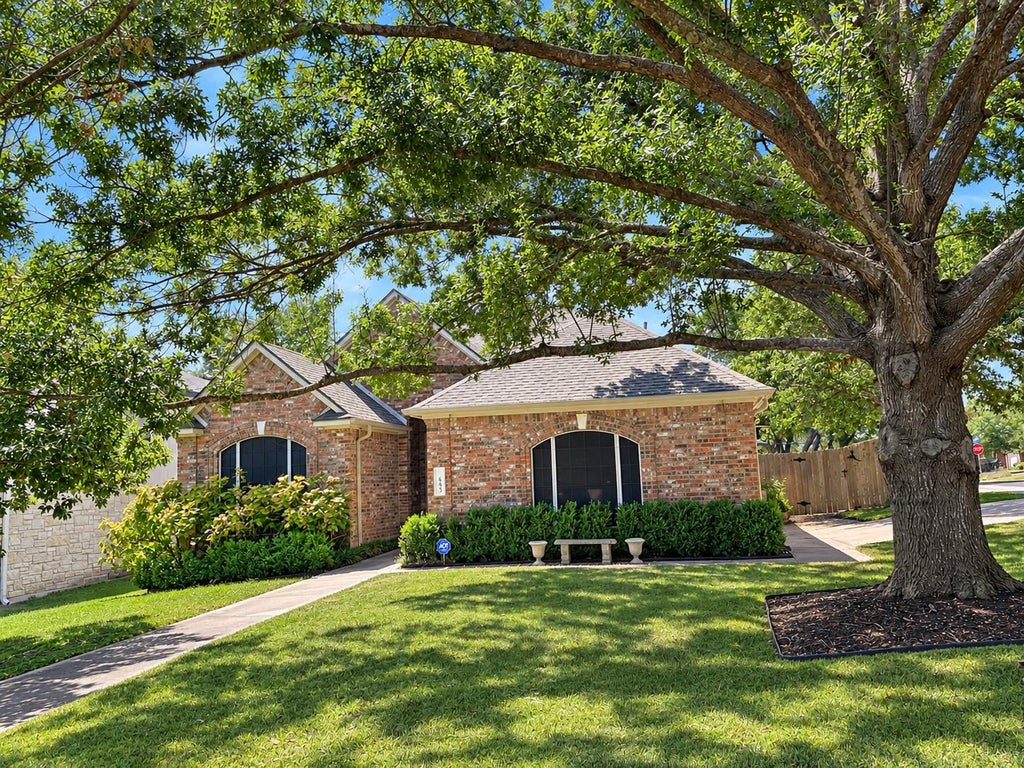 Photo of 6405 Sam Maverick PASS, Austin, TX 78749 (MLS # 7226692)