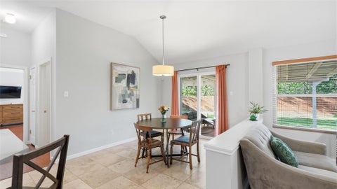 Tiny photo for 5513 Kayview DR, Austin, TX 78749 (MLS # 2195095)