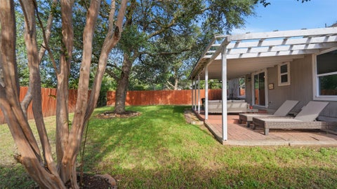 Tiny photo for 5513 Kayview DR, Austin, TX 78749 (MLS # 2195095)
