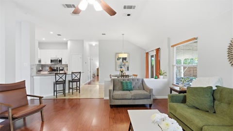 Tiny photo for 5513 Kayview DR, Austin, TX 78749 (MLS # 2195095)