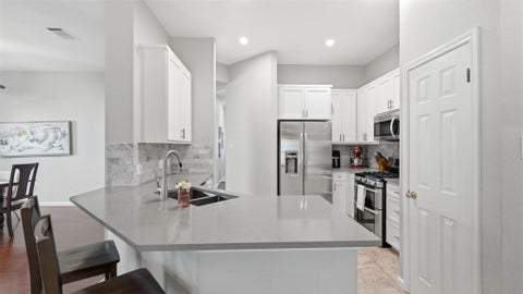 Tiny photo for 5513 Kayview DR, Austin, TX 78749 (MLS # 2195095)