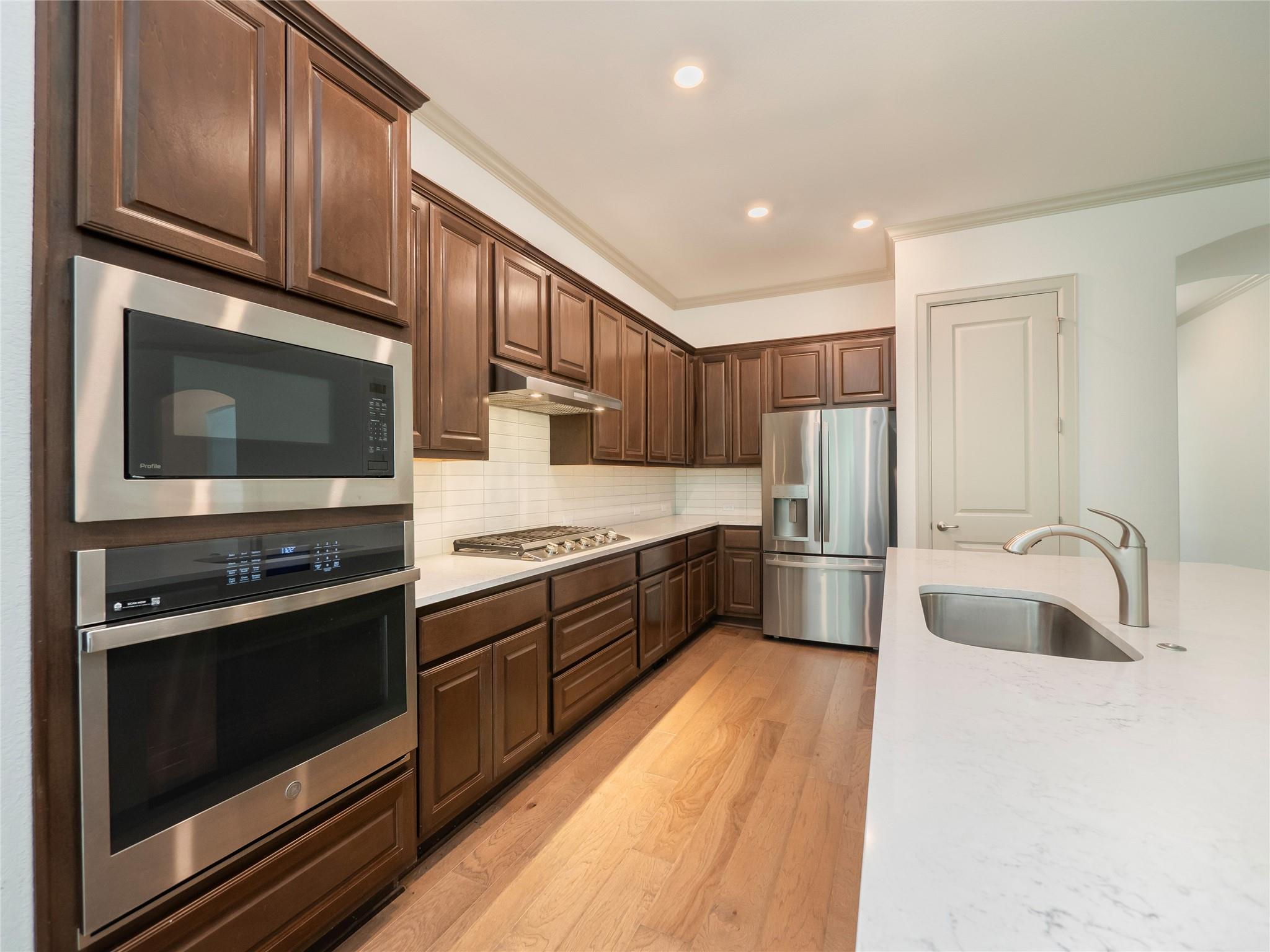 13511 Carpenter LN