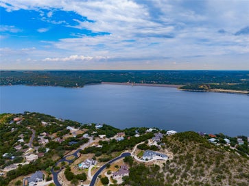 1015 Thunderbolt RD Canyon Lake TX 78133