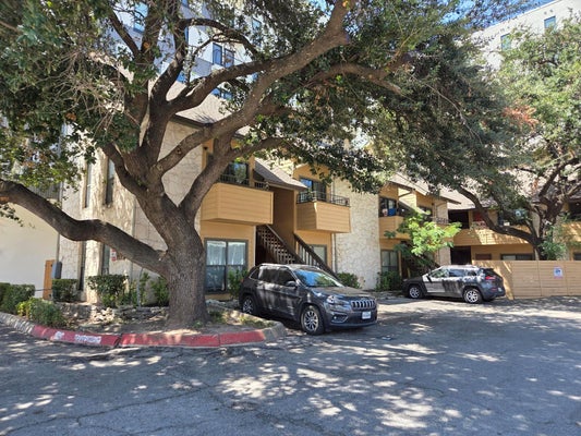 2714 NUECES ST APT 102, AUSTIN, TX 78705 - Image 9db0fee41b7c8fdbd6cbffdcb6421ce3/4072455346