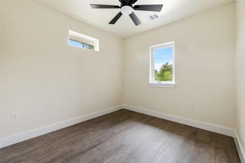 Tiny photo for 1000 Vargas RD #A, Austin, TX 78741 (MLS # 9606023)