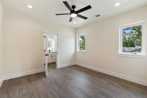 Tiny photo for 1000 Vargas RD #A, Austin, TX 78741 (MLS # 9606023)