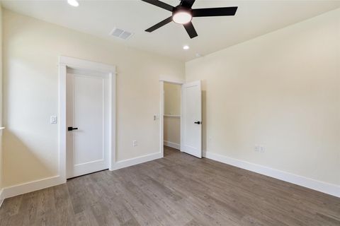 Tiny photo for 1000 Vargas RD #A, Austin, TX 78741 (MLS # 9606023)