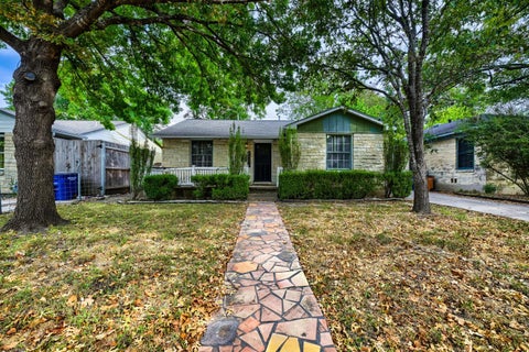 Photo of 2207 Euclid Ave, Austin, TX 78704 (MLS # 2372871)