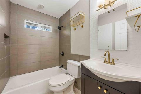 Tiny photo for 1005 Arthur Stiles R Arthur Stiles RD, Austin, TX 78721 (MLS # 5123978)