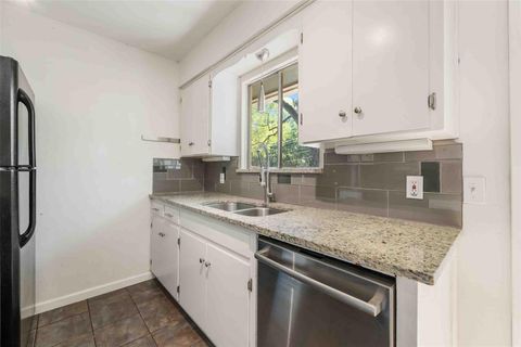 Tiny photo for 1005 Arthur Stiles R Arthur Stiles RD, Austin, TX 78721 (MLS # 5123978)