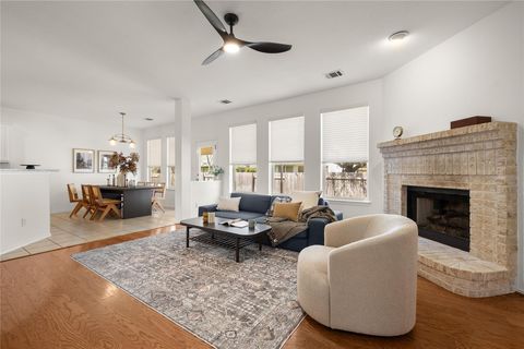 2302 Kristen LN Cedar Park TX 78613