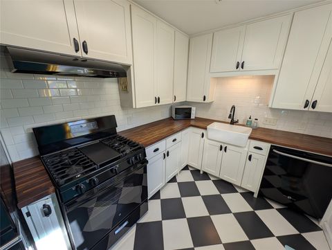 Tiny photo for 307 Swanee DR, Austin, TX 78752 (MLS # 2196873)