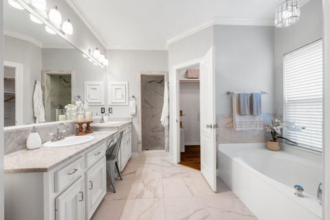 Tiny photo for 120 Copperleaf RD, Lakeway, TX 78734 (MLS # 9692554)