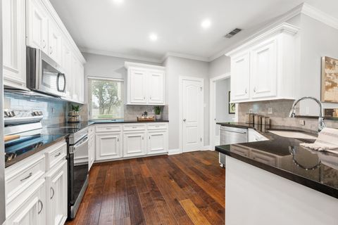 Tiny photo for 120 Copperleaf RD, Lakeway, TX 78734 (MLS # 9692554)