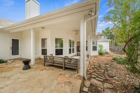 Tiny photo for 120 Copperleaf RD, Lakeway, TX 78734 (MLS # 9692554)