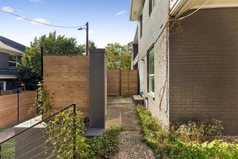 Tiny photo for 6211 Manor RD #122, Austin, TX 78723 (MLS # 1527548)