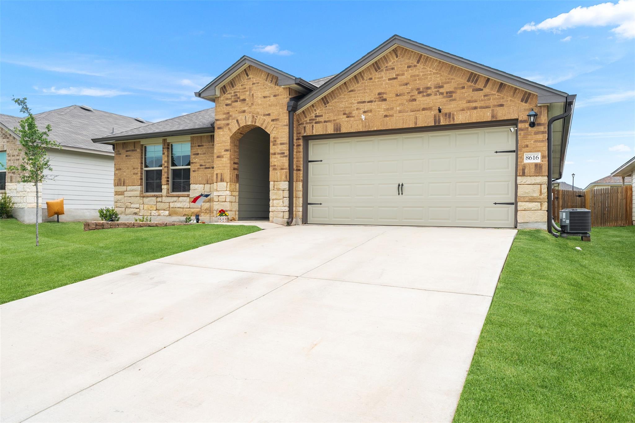 8616 Cantera Ridge RD