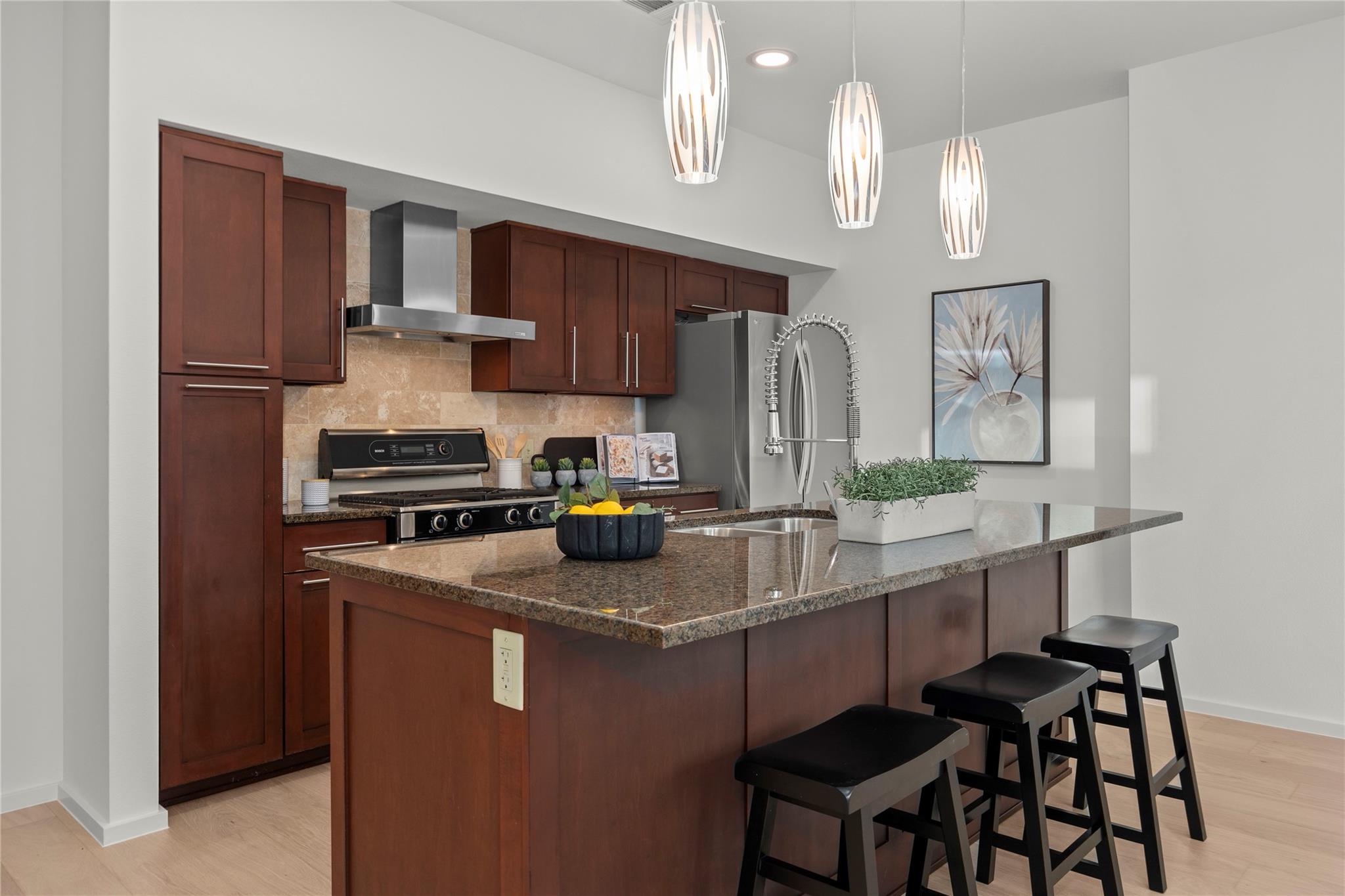 1600 Barton Springs RD 5203