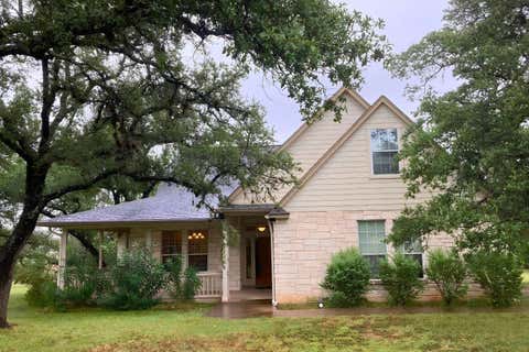 Photo of 117 Keswick DR, Spicewood, TX 78669 (MLS # 1431040)