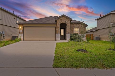 Photo of 388 Arbor Hills Hls, New Braunfels, TX 78130 (MLS # 8864647)