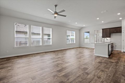 543 Jane Long DR San Marcos TX 78666