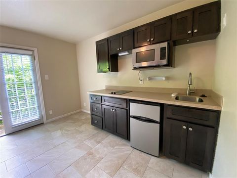 Photo of 2402 Rio Grande ST #3, Austin, TX 78705 (MLS # 3977011)