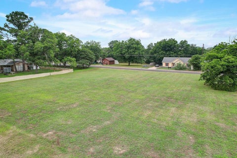 Photo of 2105 Pecan ST, Bastrop, TX 78602 (MLS # 9750605)