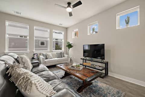 Tiny photo for 1913 Teagle DR, Austin, TX 78741 (MLS # 4839042)