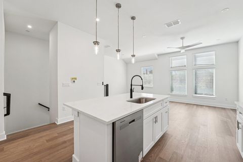 Tiny photo for 200 W 56th ST #5103, Austin, TX 78751 (MLS # 7954243)