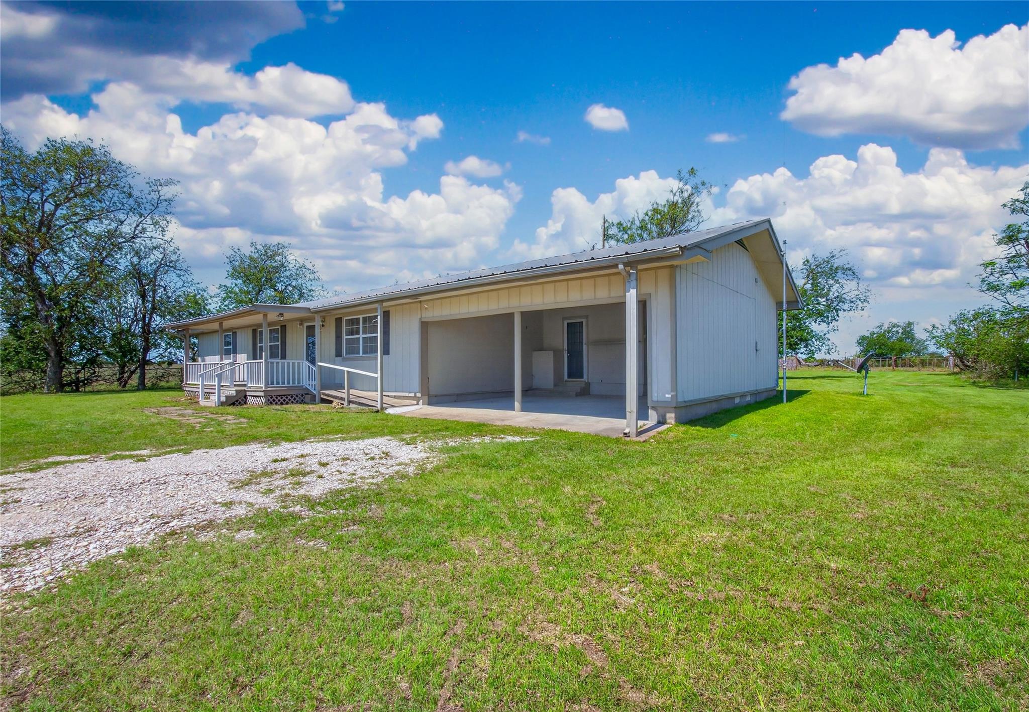 1350 County Road 414