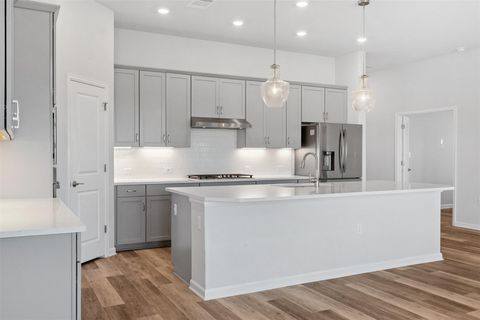 Tiny photo for 16905 Morelle DR, Austin, TX 78738 (MLS # 1801697)