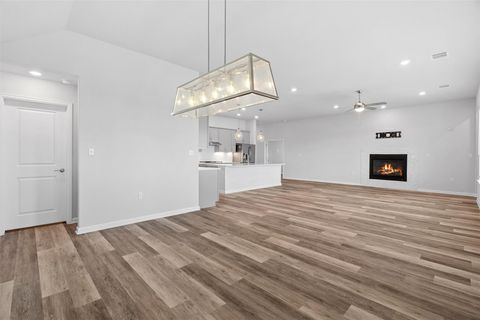 Tiny photo for 16905 Morelle DR, Austin, TX 78738 (MLS # 1801697)