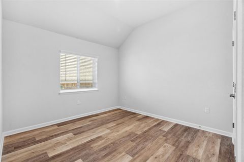 Tiny photo for 16905 Morelle DR, Austin, TX 78738 (MLS # 1801697)