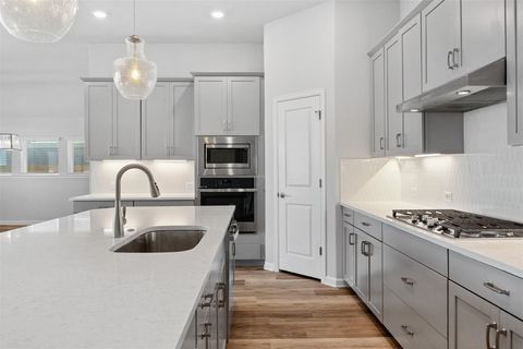 Tiny photo for 16905 Morelle DR, Austin, TX 78738 (MLS # 1801697)