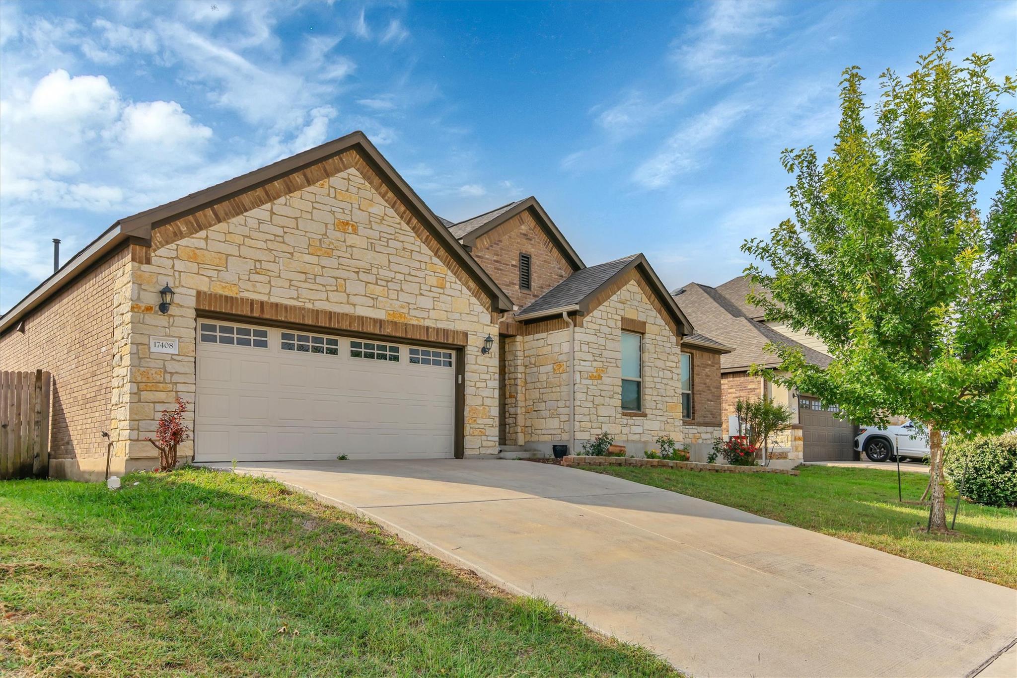 17408 SILENT HARBOR LOOP