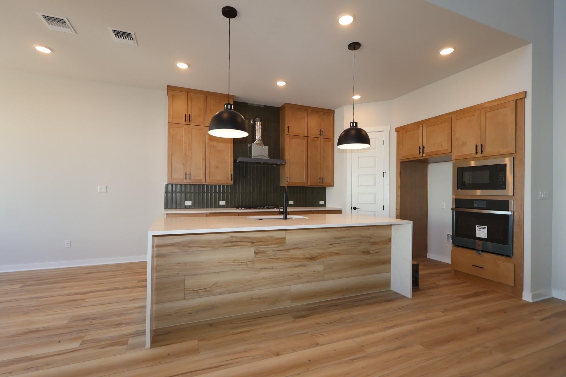 10809 Amistad Lane