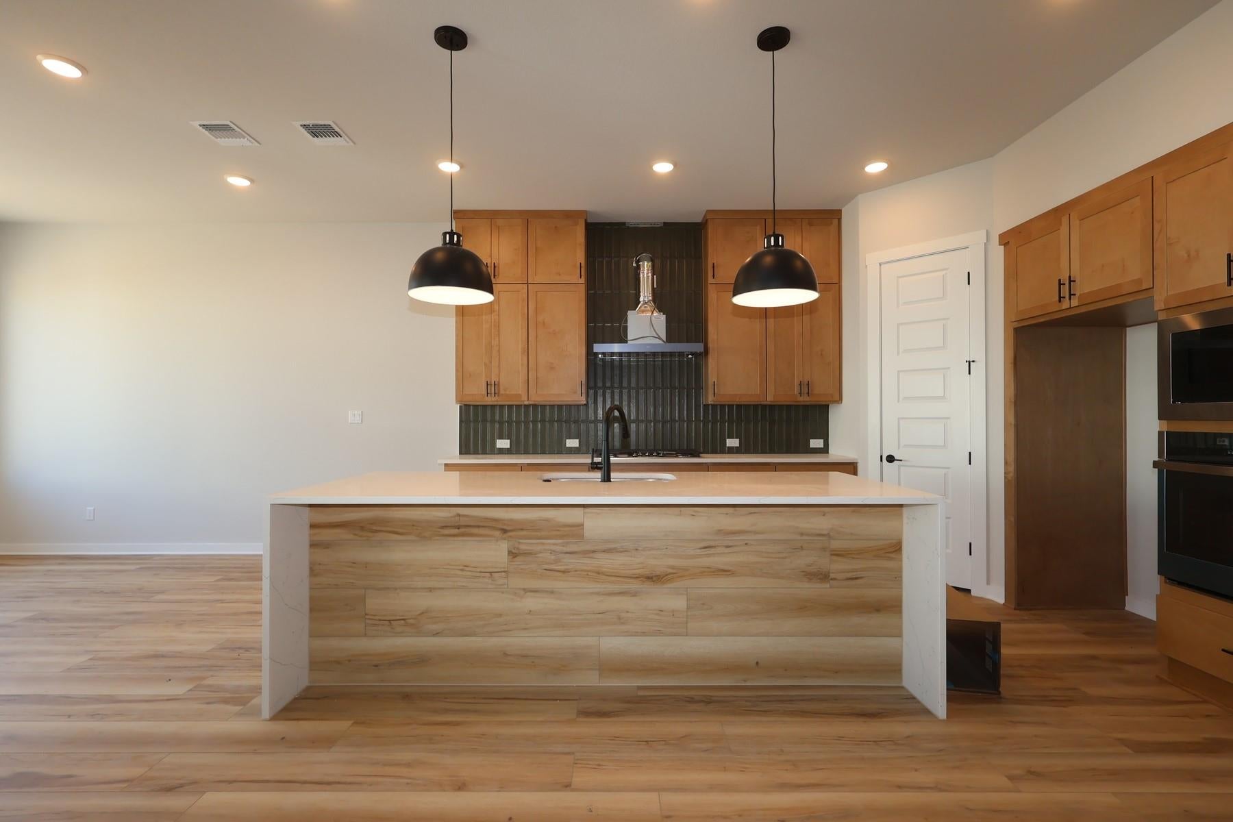 10809 Amistad Lane