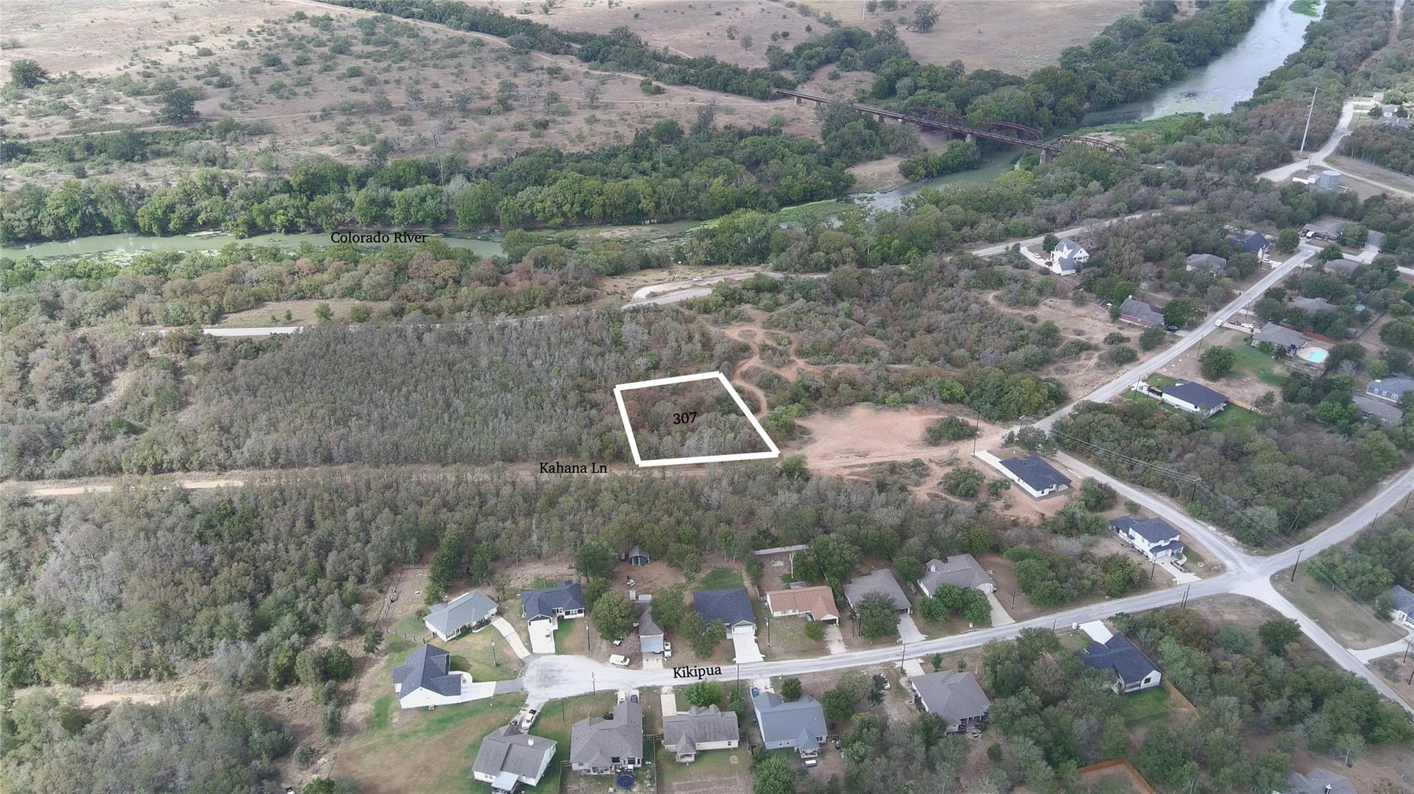 307 Kahana LN